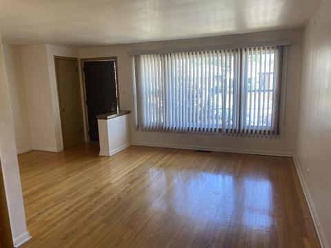 115 E 83rd St, Chicago, IL 60619 photo 2