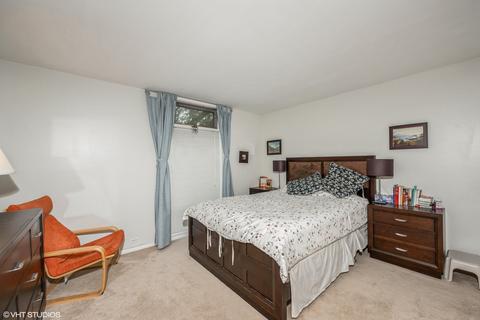 1210 E 48th St, Chicago, IL 60615 photo 11