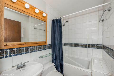 1210 E 48th St, Chicago, IL 60615 photo 13