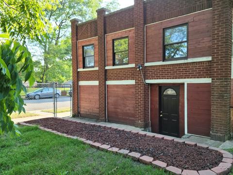 644 E 69th St, Chicago, IL 60637 photo 1