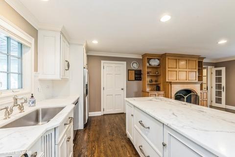 622 E Main St, Barrington, IL 60010 photo 8