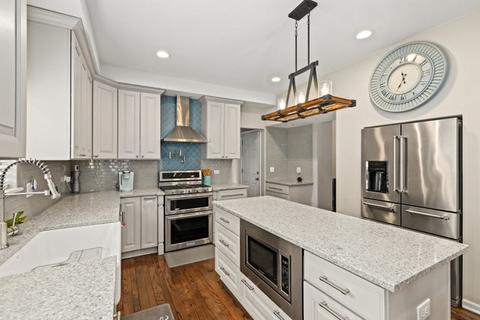 1120 Locust Ct, Bartlett, IL 60103 photo 8