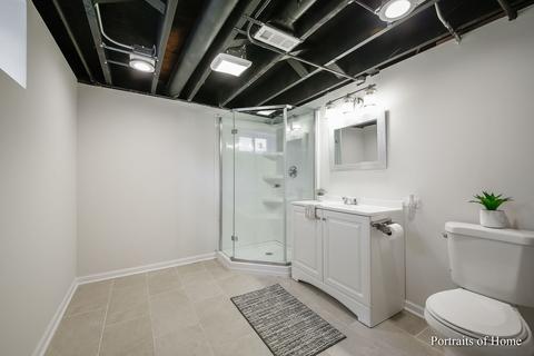 528 Pershing Ave, Wheaton, IL 60189 photo 15