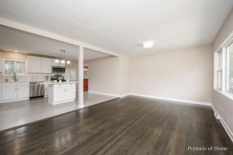 528 Pershing Ave, Wheaton, IL 60189 photo 4