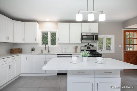 528 Pershing Ave, Wheaton, IL 60189 photo 5