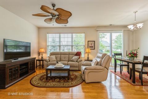 2779 Cascade Falls Cir, Elgin, IL 60124 photo 6