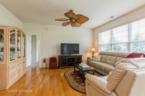 2779 Cascade Falls Cir, Elgin, IL 60124 photo 8