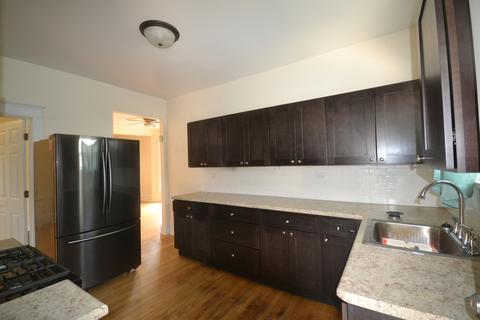 148 Hill Ave, Elgin, IL 60120 photo 5