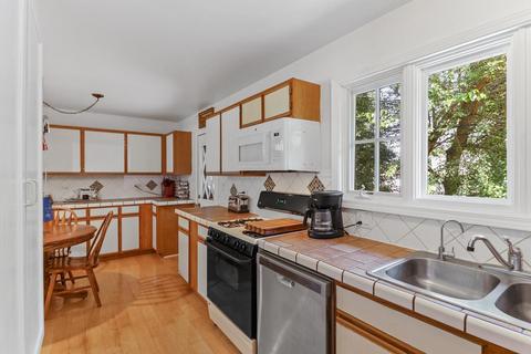 4604 Hayden Ct, Mchenry, IL 60051 photo 7
