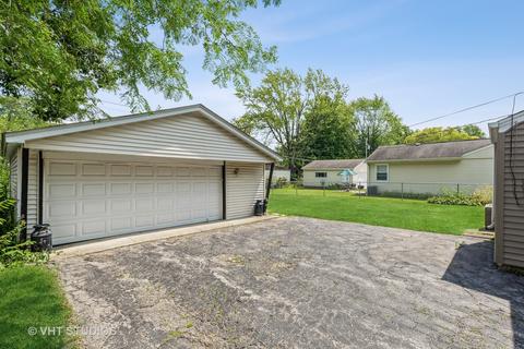 3708 Dove St, Rolling Meadows, IL 60008 photo 12