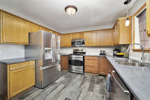 6404 Valley Ridge Dr, Plainfield, IL 60586 photo 9