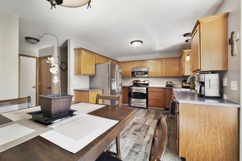 6404 Valley Ridge Dr, Plainfield, IL 60586 photo 8