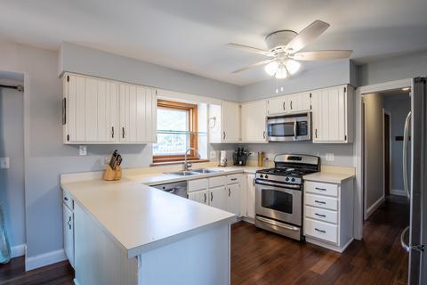 1360 Spring Hill Dr, Algonquin, IL 60102 photo 11