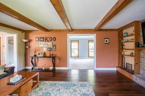 1360 Spring Hill Dr, Algonquin, IL 60102 photo 4