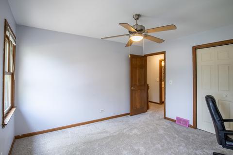 1360 Spring Hill Dr, Algonquin, IL 60102 photo 18