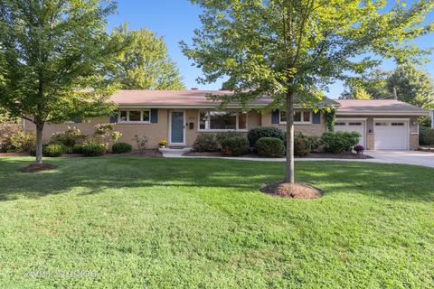 903 Ranch Rd, Wheaton, IL 60187 photo 1