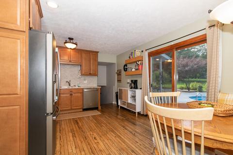 9051 Apollo Rd, Bloomington, IL 61705 photo 13