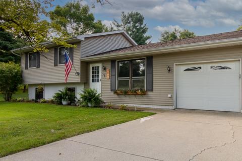 9051 Apollo Rd, Bloomington, IL 61705 photo 2