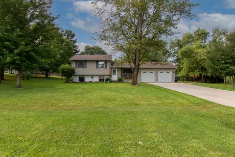 9051 Apollo Rd, Bloomington, IL 61705 photo 40