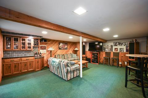925 S Gables Blvd, Wheaton, IL 60189 photo 18