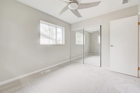 515 Aberdeen St, Hoffman Estates, IL 60169 photo 23