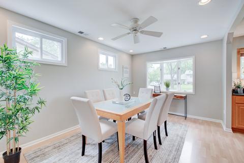 515 Aberdeen St, Hoffman Estates, IL 60169 photo 16