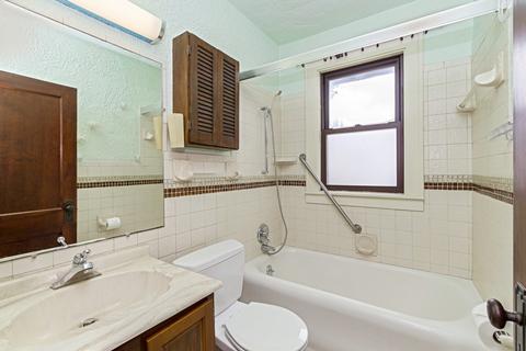 10 Maple Pl, Normal, IL 61761 photo 18