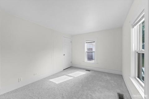 263 Moseley St, Elgin, IL 60123 photo 11