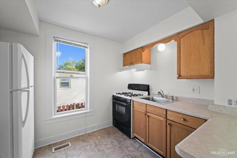 263 Moseley St, Elgin, IL 60123 photo 7