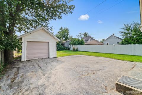263 Moseley St, Elgin, IL 60123 photo 17