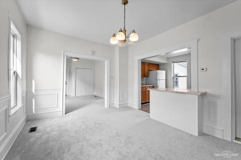 263 Moseley St, Elgin, IL 60123 photo 6