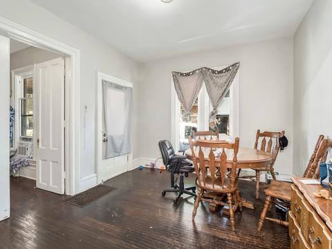 450 Villa St, Elgin, IL 60120 photo 18
