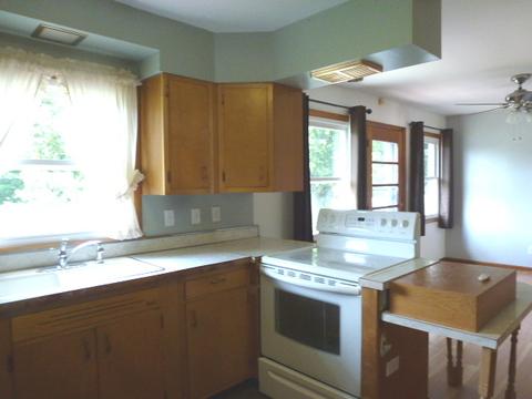 24 Beech Dr, Clinton, IL 61727 photo 10