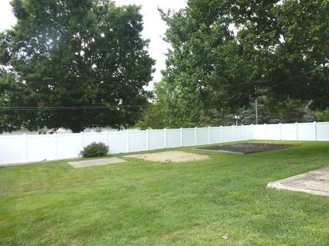 24 Beech Dr, Clinton, IL 61727 photo 32