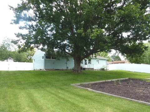 24 Beech Dr, Clinton, IL 61727 photo 35