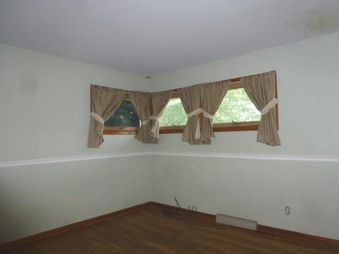 24 Beech Dr, Clinton, IL 61727 photo 14