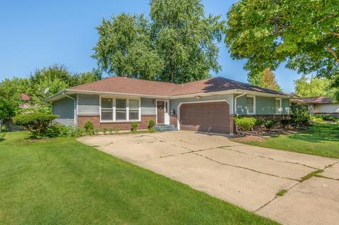 1120 Adobe Dr, Aurora, IL 60506 photo 1