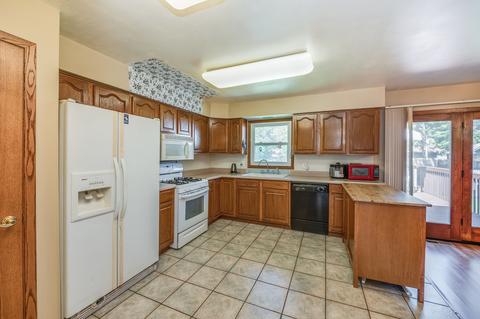 1120 Adobe Dr, Aurora, IL 60506 photo 8