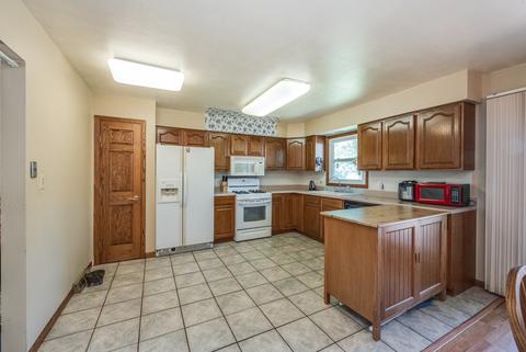 1120 Adobe Dr, Aurora, IL 60506 photo 9