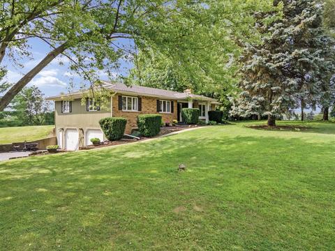 2 N540 Beith Rd, Elburn, IL 60119 photo 1