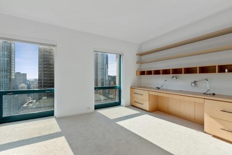 100 E Huron St #2205, Chicago, IL 60611 photo 9
