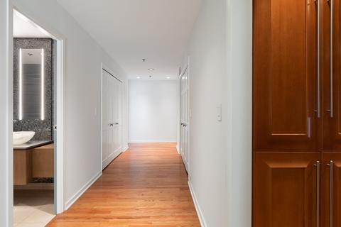 100 E Huron St #2205, Chicago, IL 60611 photo 14