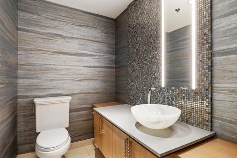 100 E Huron St #2205, Chicago, IL 60611 photo 13