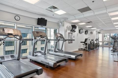 100 E Huron St #2205, Chicago, IL 60611 photo 24