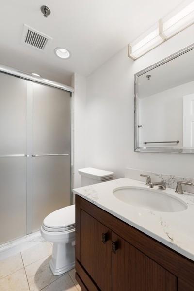100 E Huron St #2205, Chicago, IL 60611 photo 21