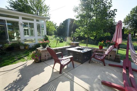 334 E Beech Dr, Schaumburg, IL 60193 photo 41