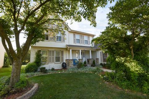 334 E Beech Dr, Schaumburg, IL 60193 photo 2
