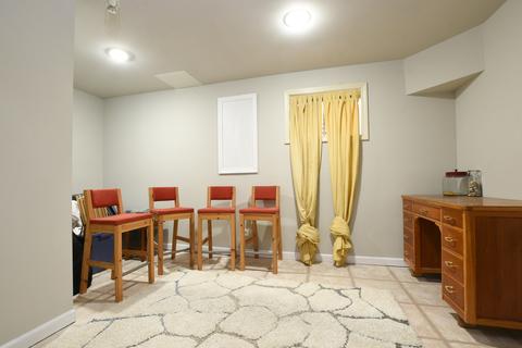 334 E Beech Dr, Schaumburg, IL 60193 photo 38