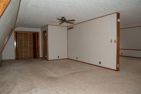 12821 N Leaf River Rd, Leaf River, IL 61047 photo 11