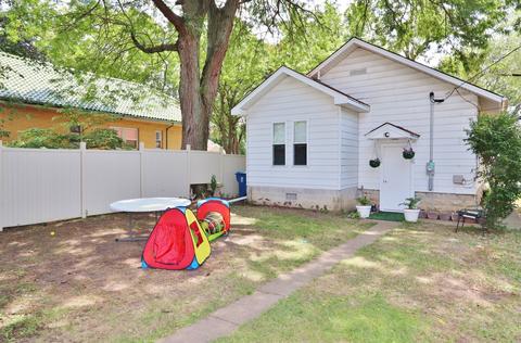 318 E North St, Morris, IL 60450 photo 16